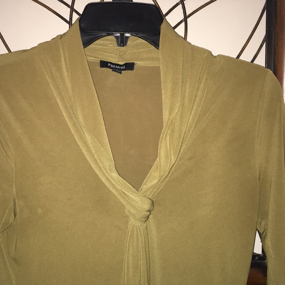 Premise green Blouse - Picture 3 of 8